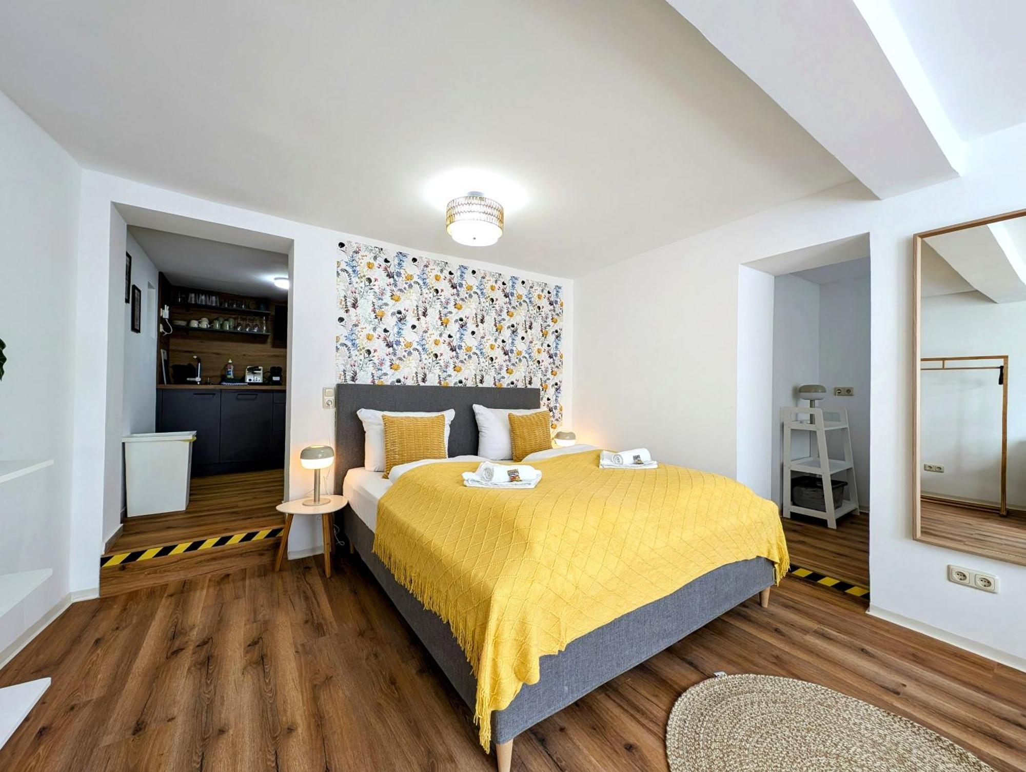 Bohnapartments - Design Suiten Am Markt - Vollausstattung - Wlan - Zentrum Илменау Екстериор снимка