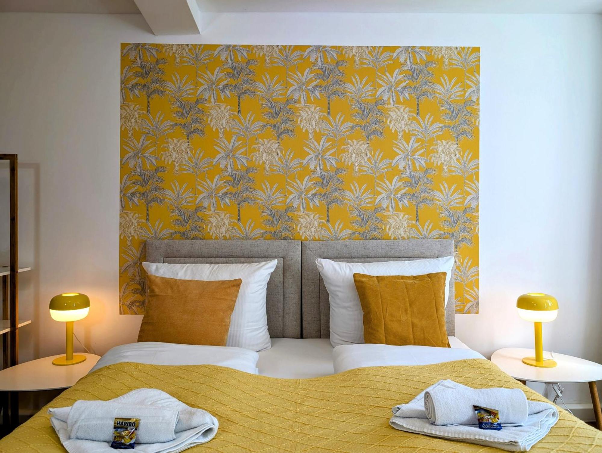 Bohnapartments - Design Suiten Am Markt - Vollausstattung - Wlan - Zentrum Илменау Екстериор снимка