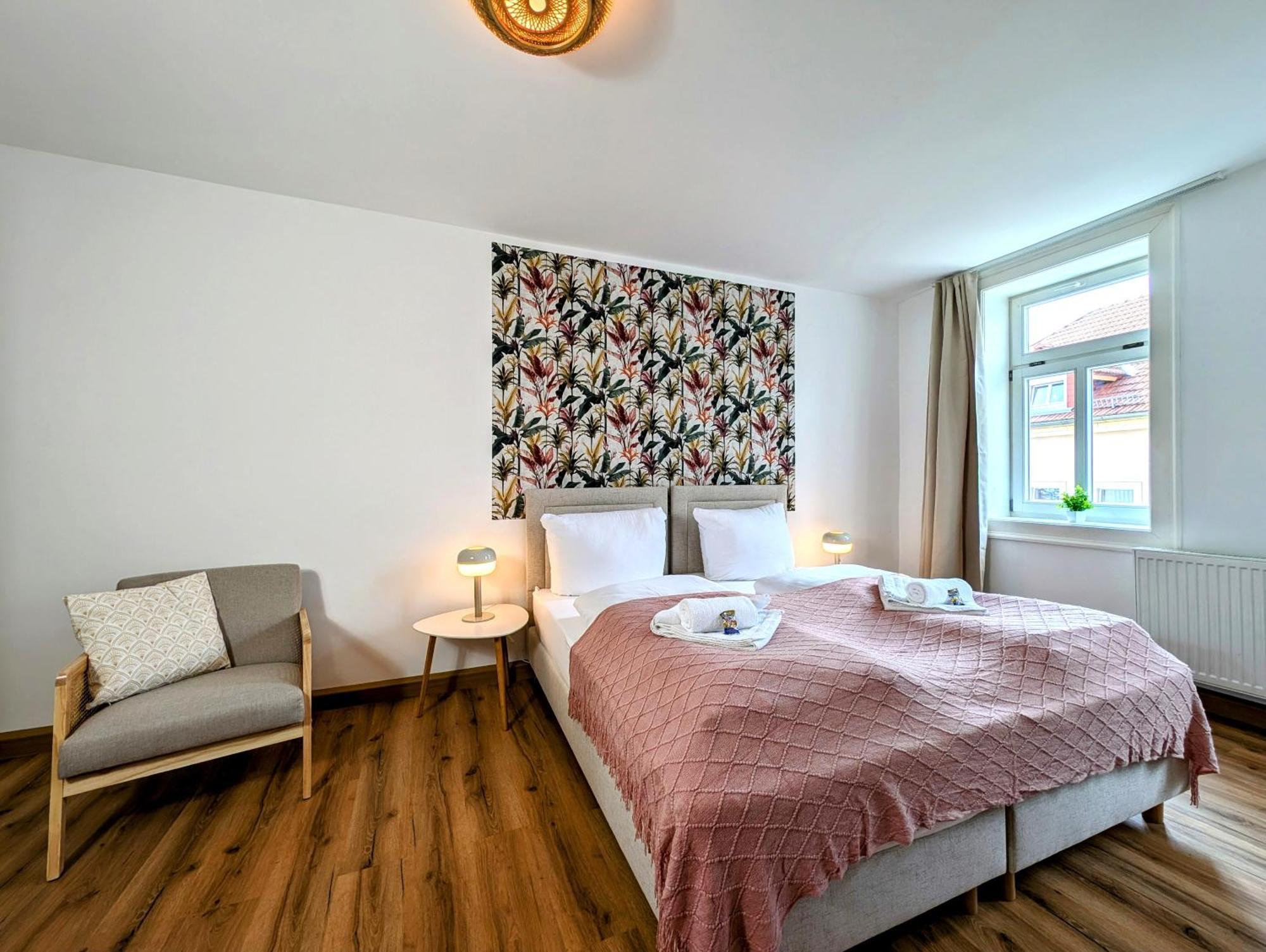 Bohnapartments - Design Suiten Am Markt - Vollausstattung - Wlan - Zentrum Илменау Екстериор снимка
