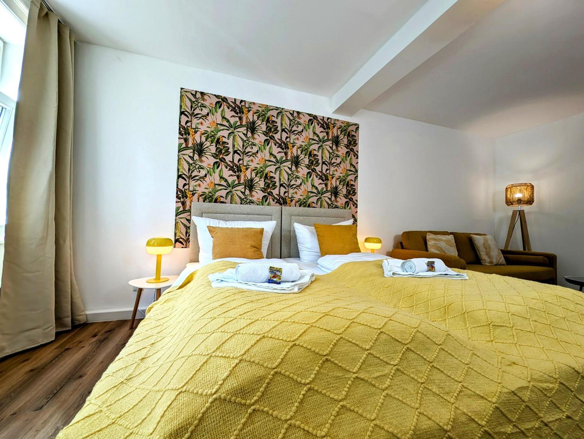 Bohnapartments - Design Suiten Am Markt - Vollausstattung - Wlan - Zentrum Илменау Екстериор снимка