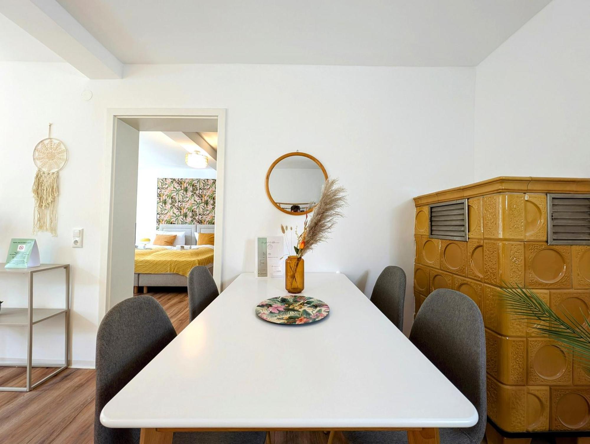 Bohnapartments - Design Suiten Am Markt - Vollausstattung - Wlan - Zentrum Илменау Екстериор снимка