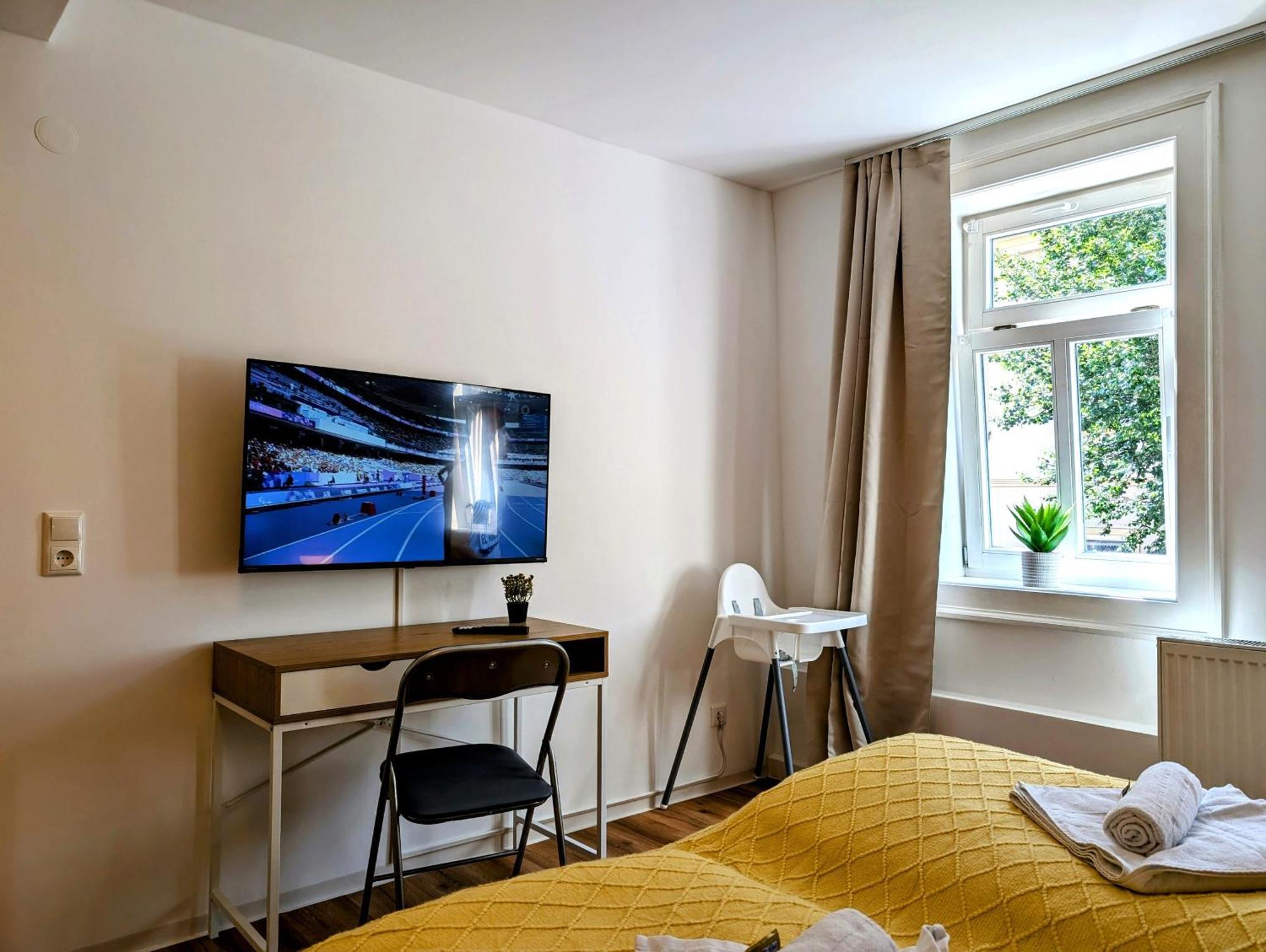 Bohnapartments - Design Suiten Am Markt - Vollausstattung - Wlan - Zentrum Илменау Екстериор снимка