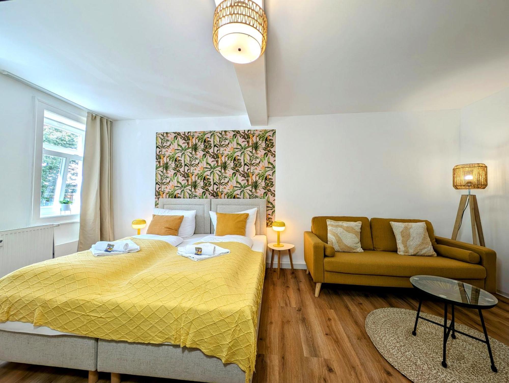Bohnapartments - Design Suiten Am Markt - Vollausstattung - Wlan - Zentrum Илменау Екстериор снимка